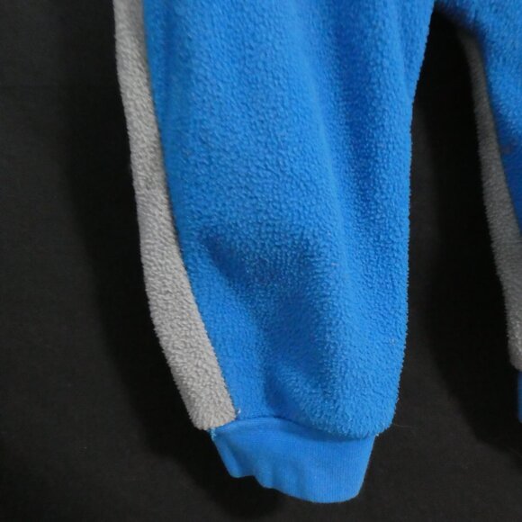 DC SUPER FRIENDS | 12 months | Batman Fleece Zip-Up Pajama Onesie - Picture 13 of 14